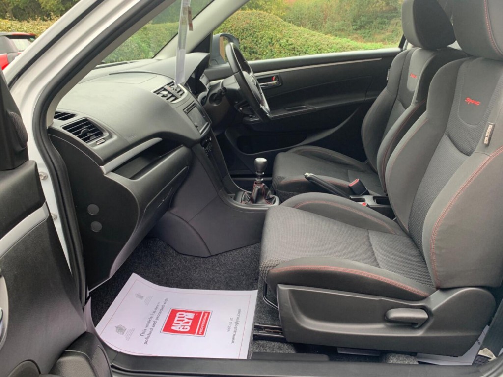 SUZUKI SWIFT 1.6 Sport Euro 5 3dr SNav 2014