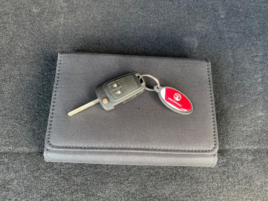 VAUXHALL MOKKA 1.7 CDTi Tech Line 4WD Euro 5 ss 5dr 2014