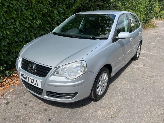 VOLKSWAGEN POLO 1.4 SE