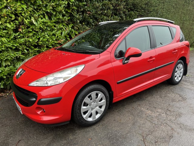 PEUGEOT 207 1.6 HDi S