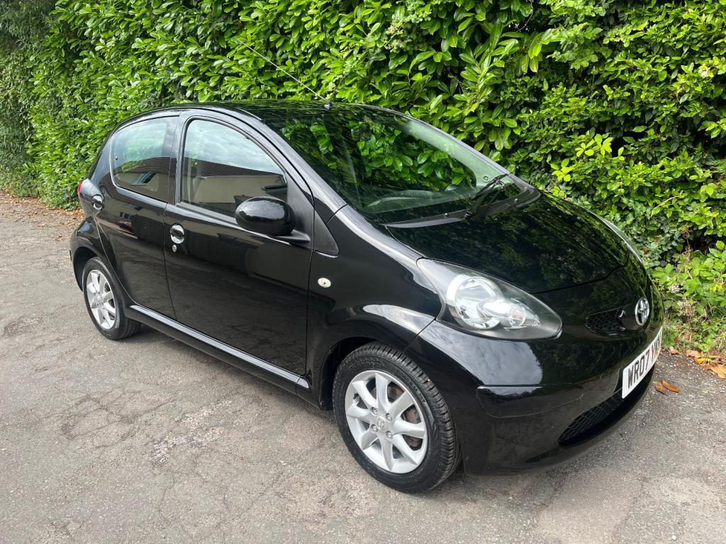 TOYOTA AYGO