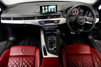 AUDI S4 (2016)