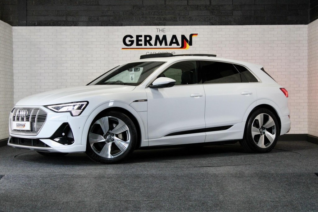 AUDI E-TRON (2020)