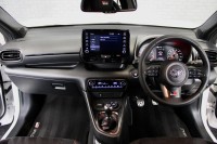 TOYOTA YARIS (2022)