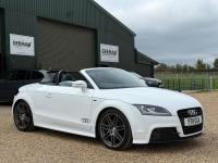AUDI TT (2011)