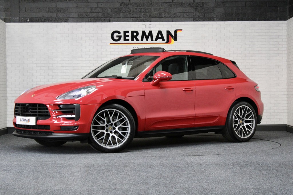 PORSCHE MACAN (2019)