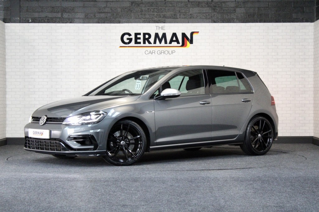 VOLKSWAGEN GOLF (2020)
