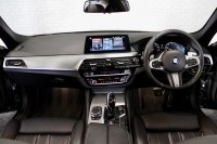 BMW 5 SERIES (2019)