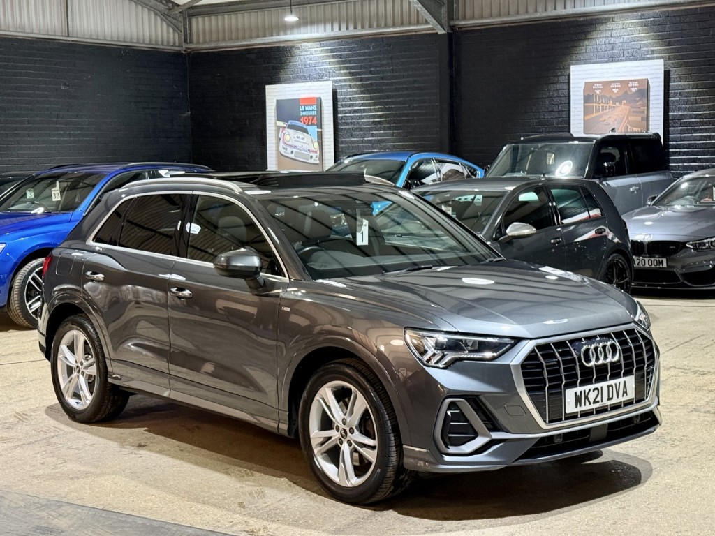 AUDI Q3 (2021)