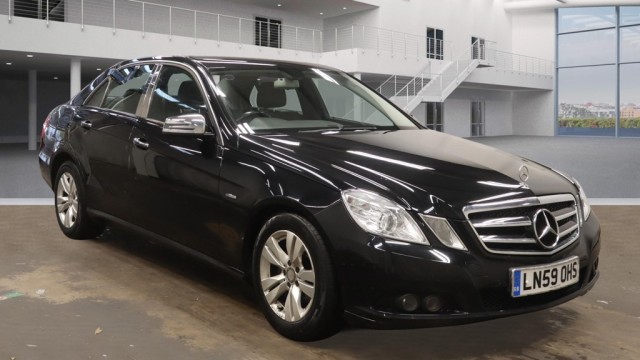 MERCEDES-BENZ E CLASS