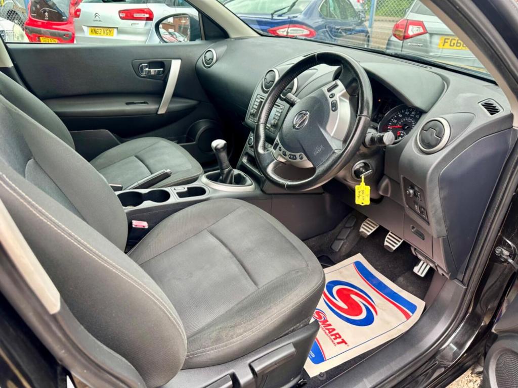 NISSAN QASHQAI