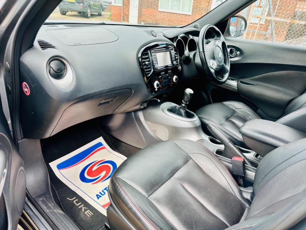 NISSAN JUKE