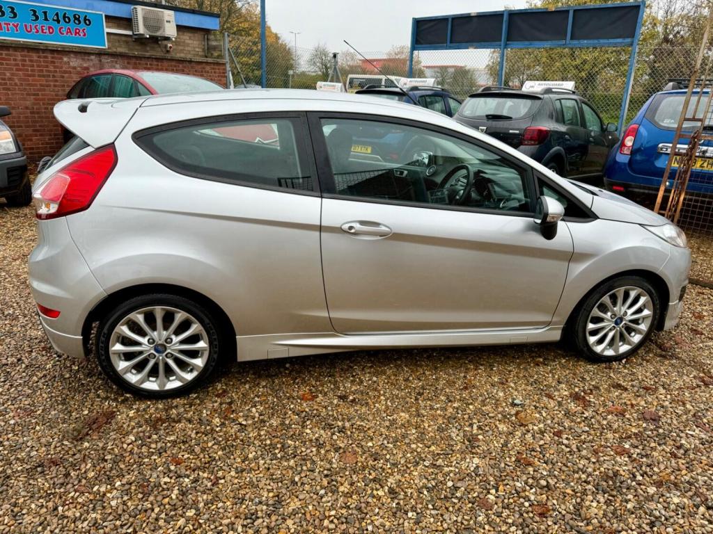 FORD FIESTA