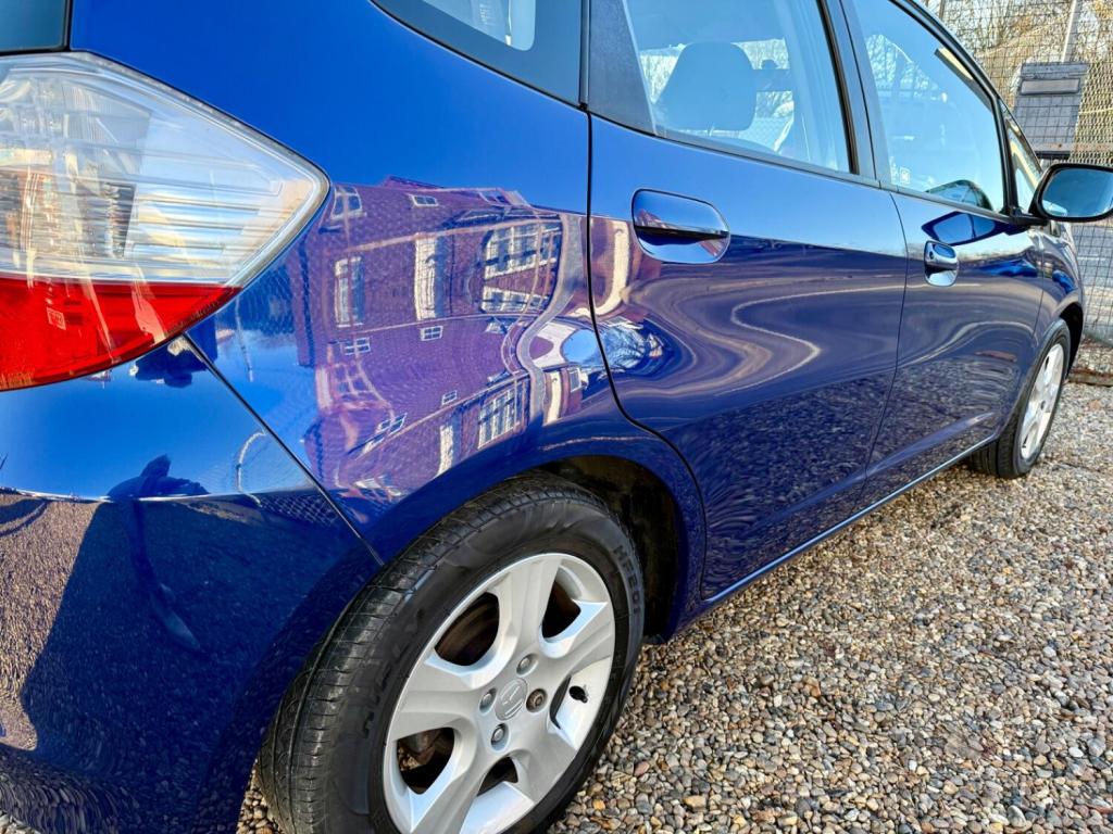 HONDA JAZZ