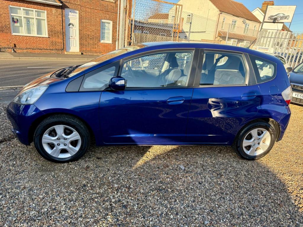 HONDA JAZZ