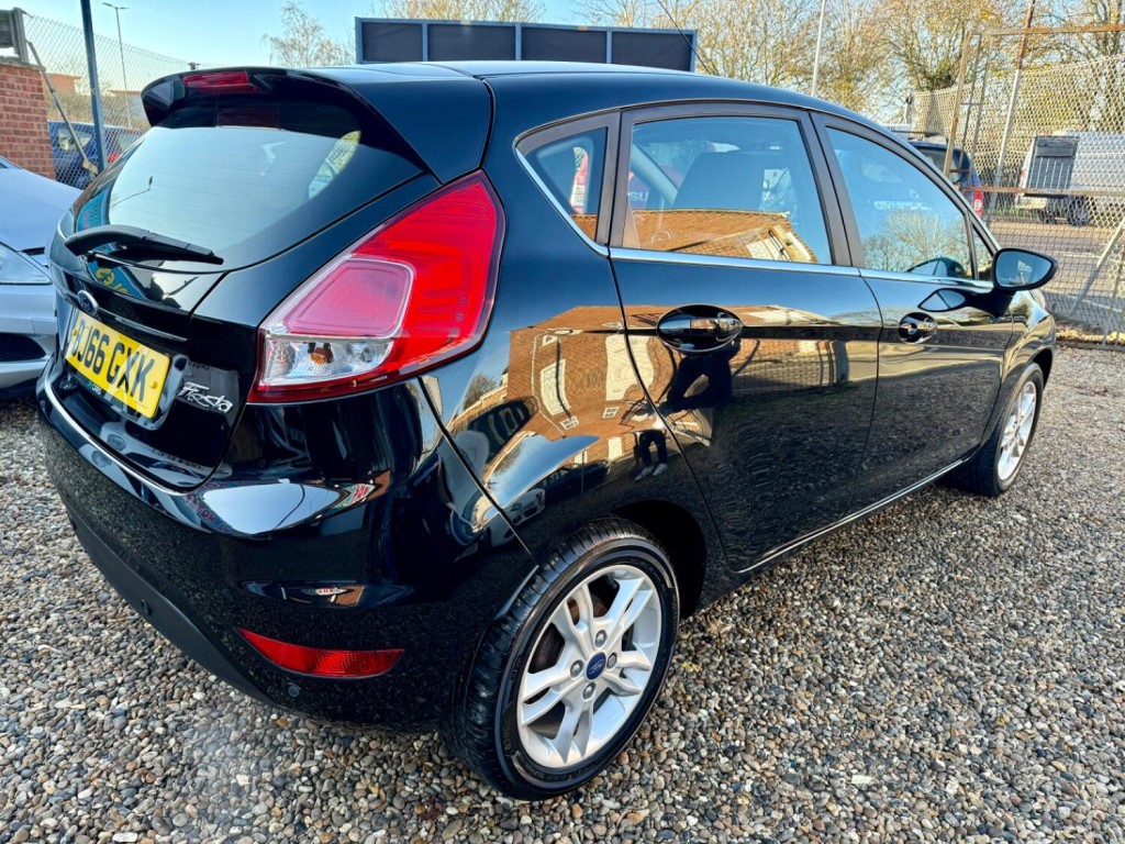 FORD FIESTA VAN