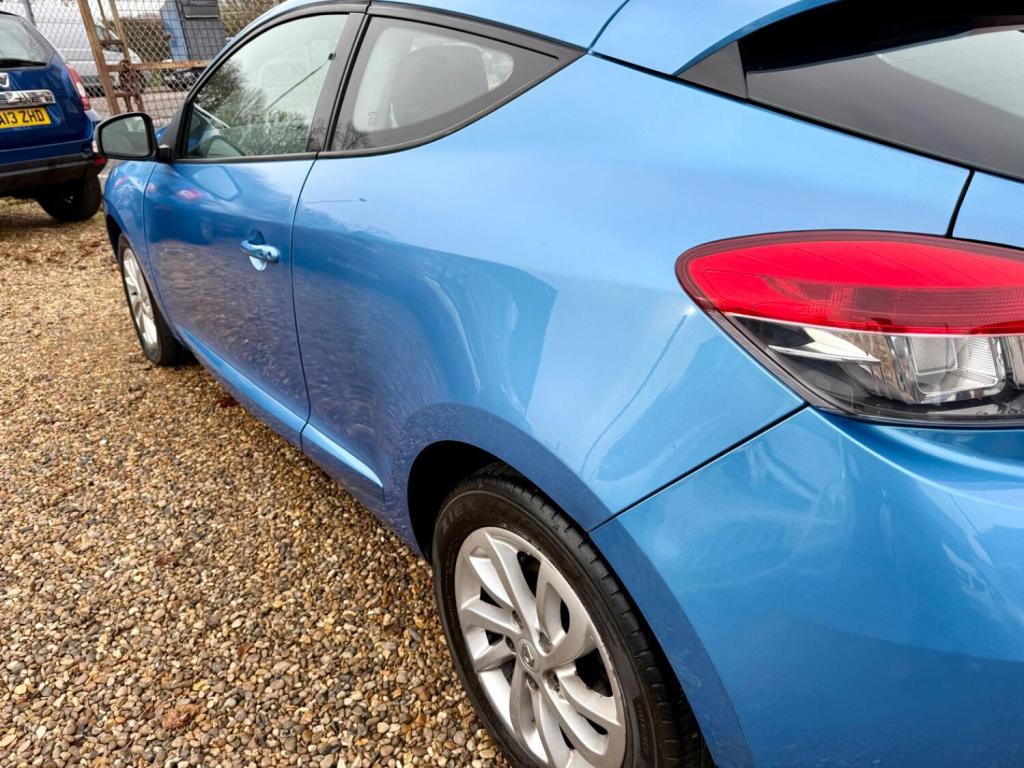 RENAULT MEGANE