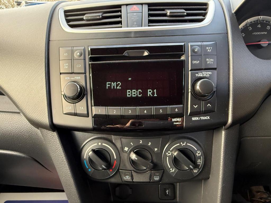 SUZUKI SWIFT