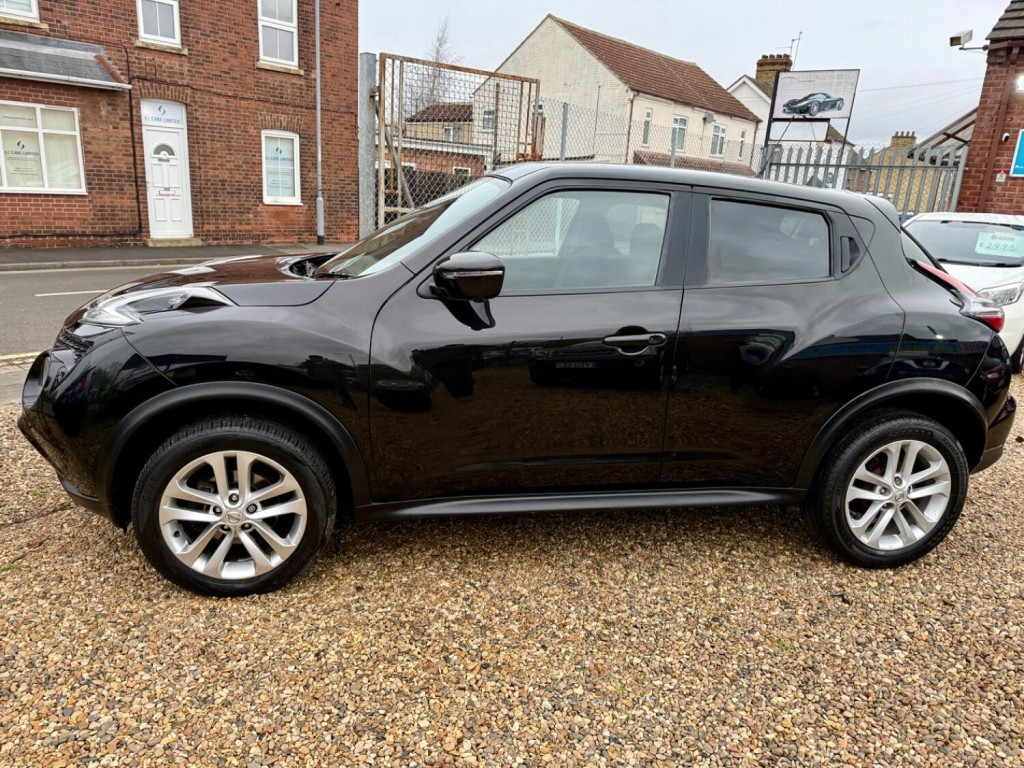 NISSAN JUKE