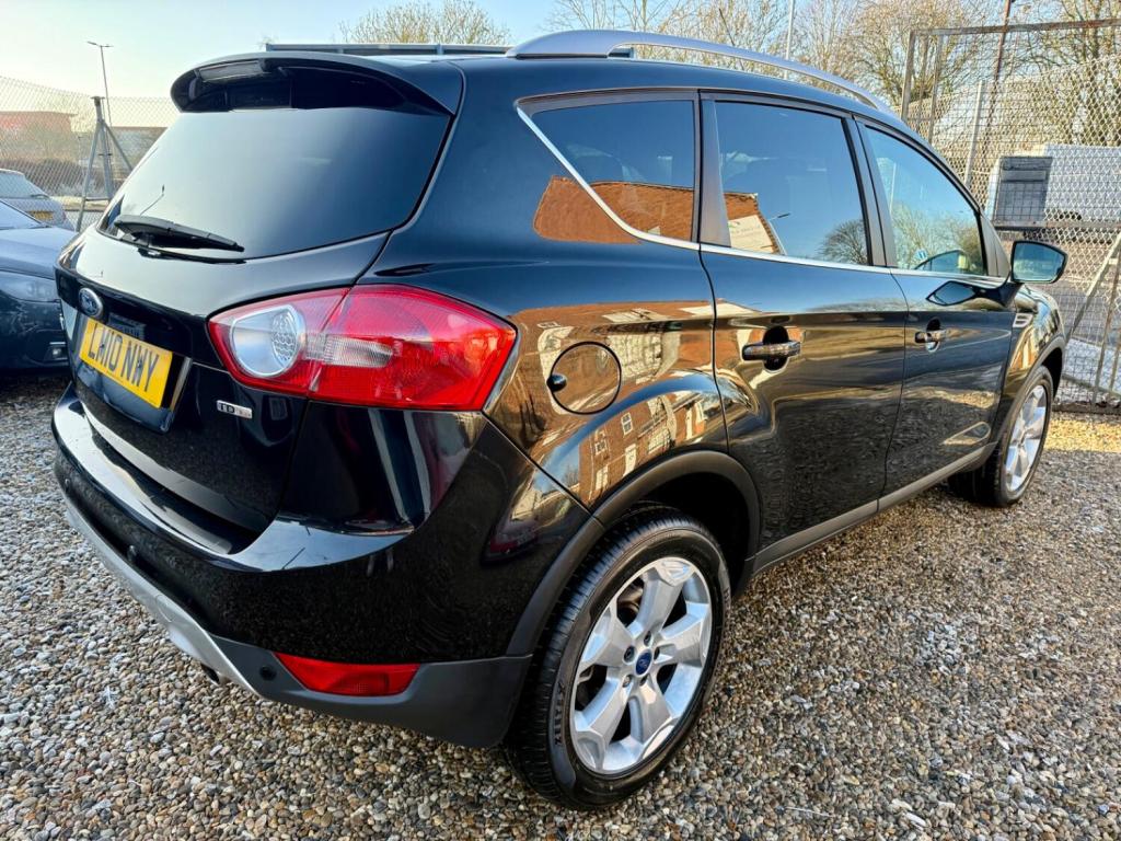 FORD KUGA