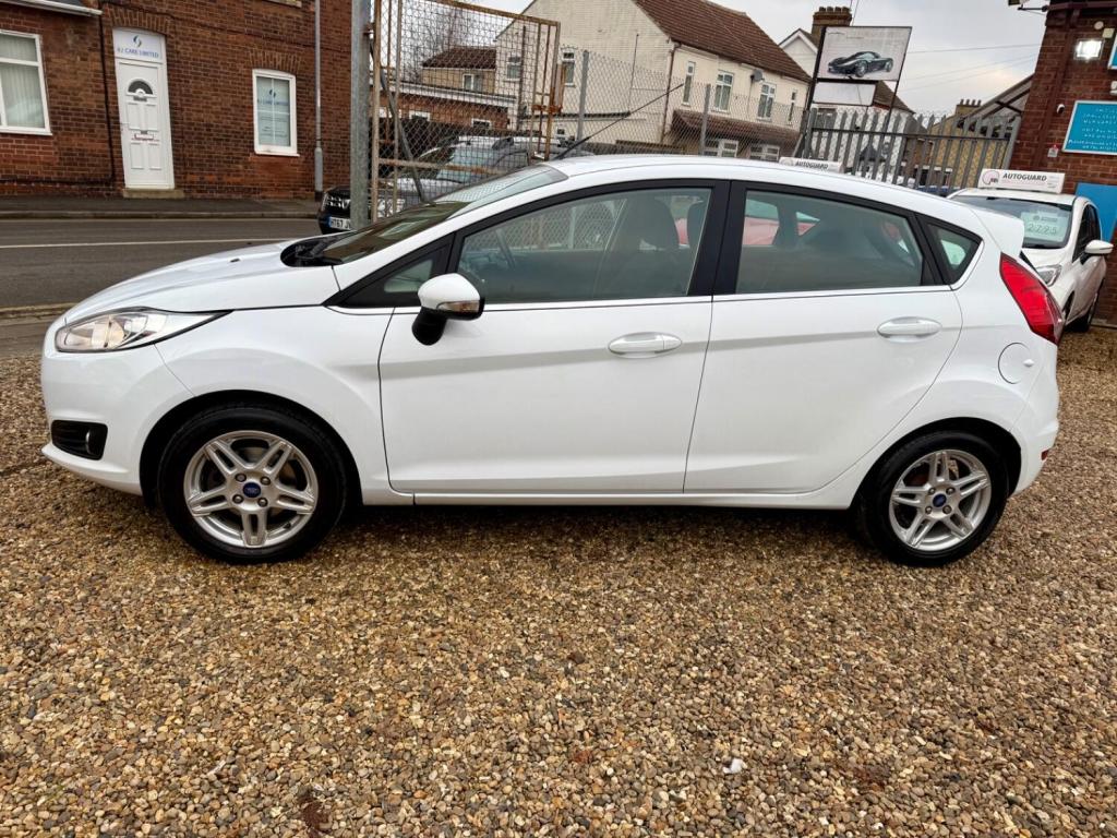 FORD FIESTA