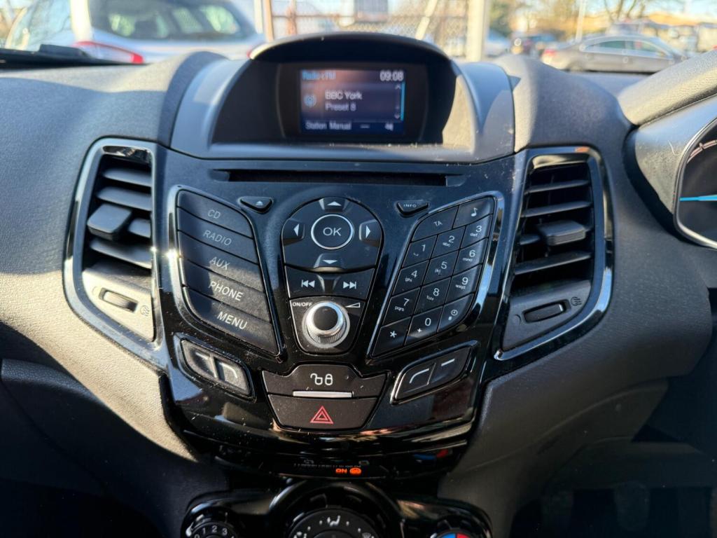FORD FIESTA