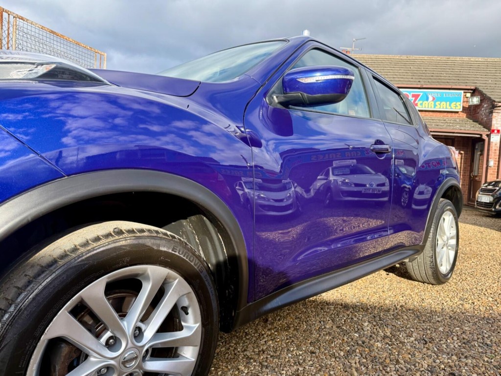 NISSAN JUKE
