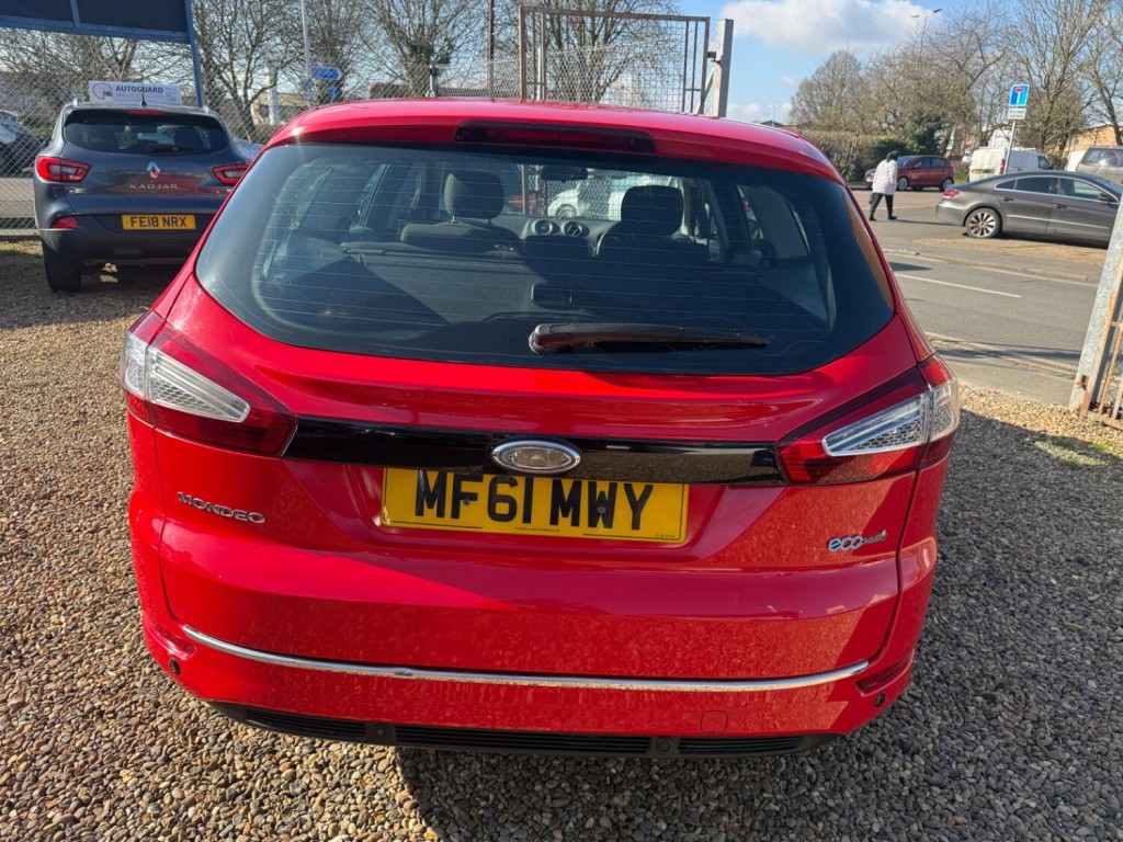 FORD MONDEO