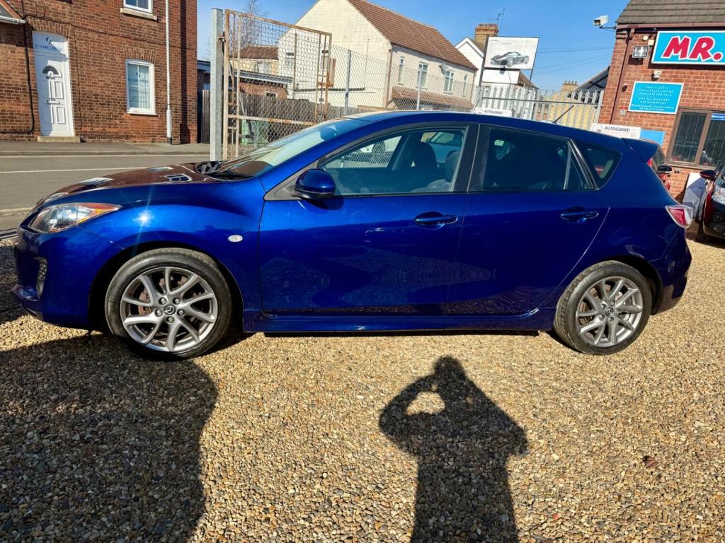 MAZDA MAZDA3