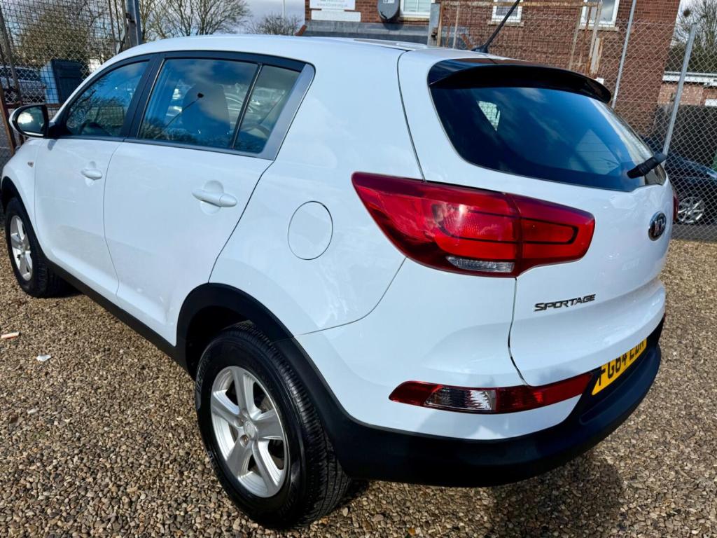 KIA SPORTAGE