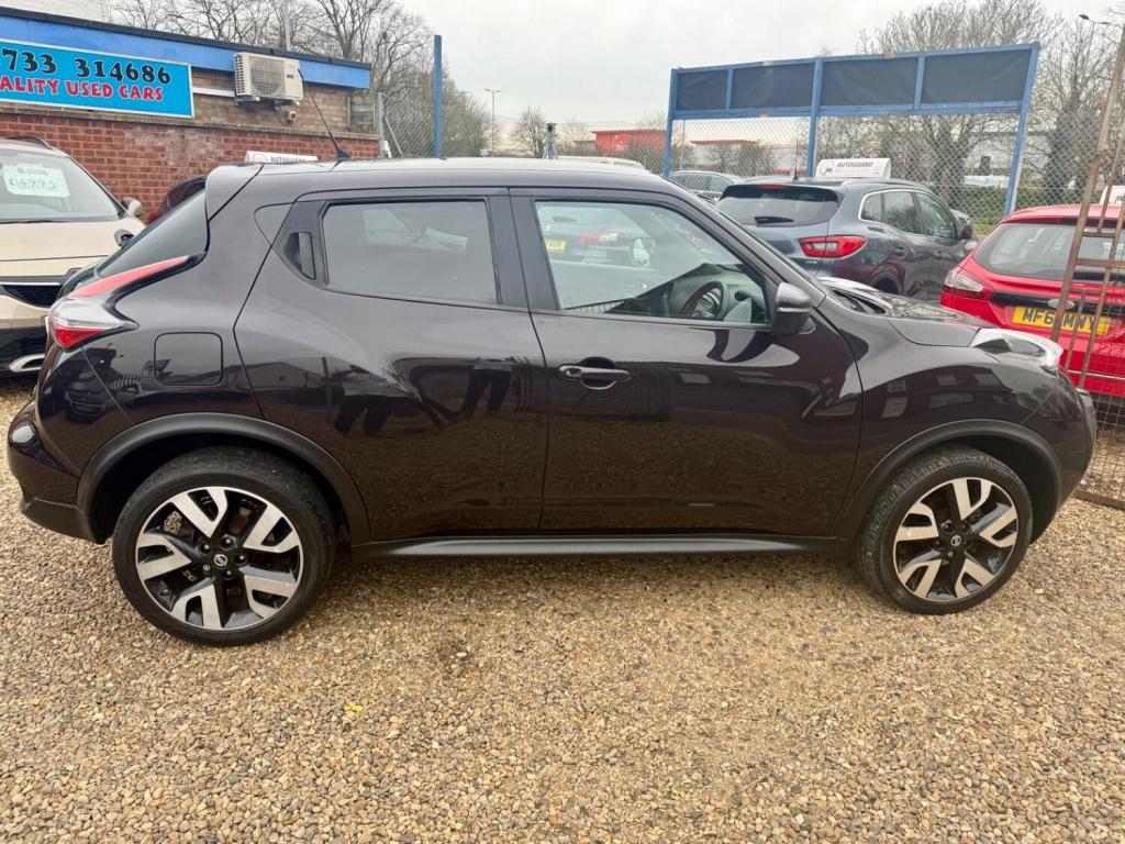 NISSAN JUKE