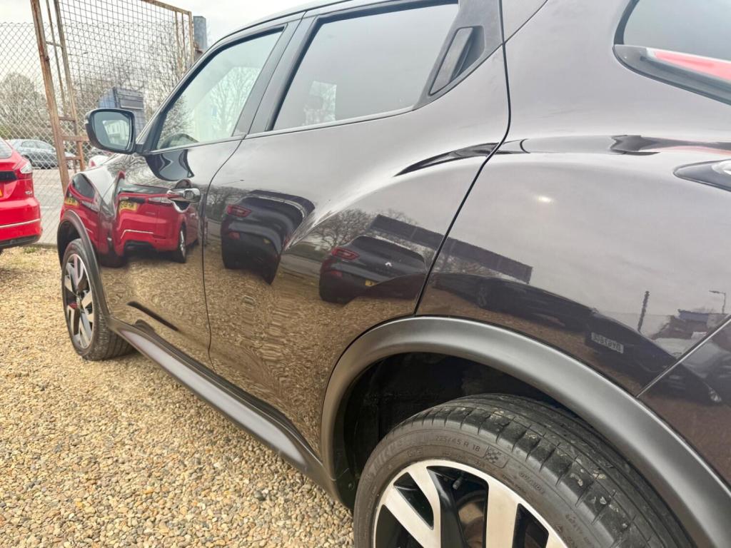 NISSAN JUKE