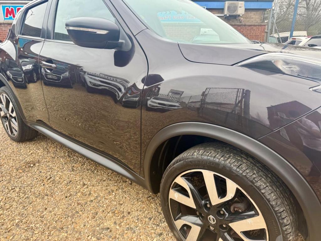 NISSAN JUKE