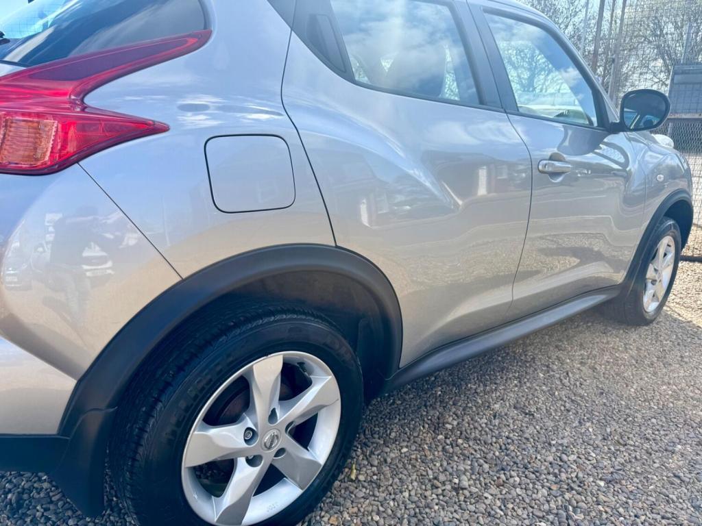 NISSAN JUKE