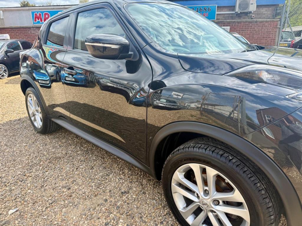 NISSAN JUKE