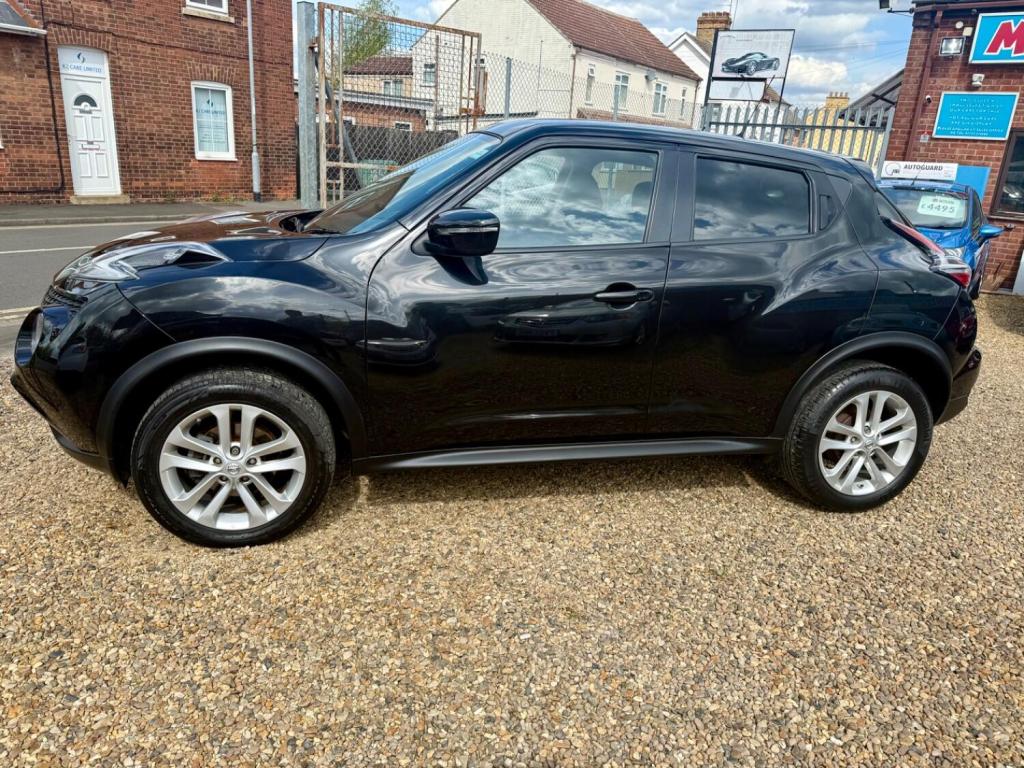 NISSAN JUKE
