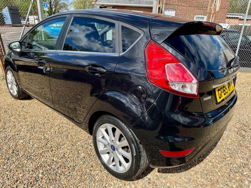 FORD FIESTA