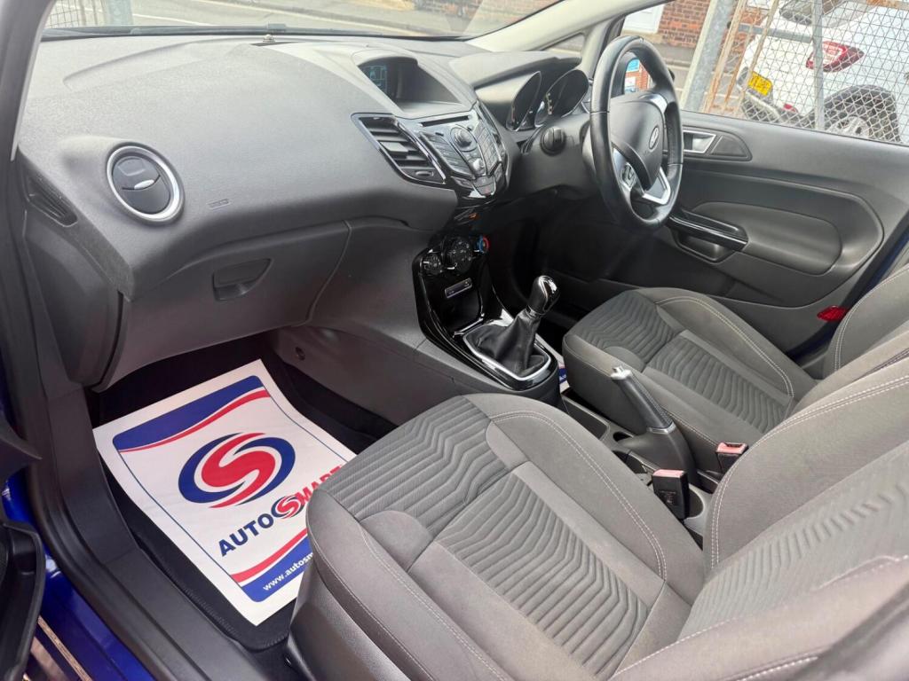 FORD FIESTA