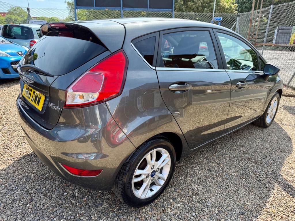 FORD FIESTA