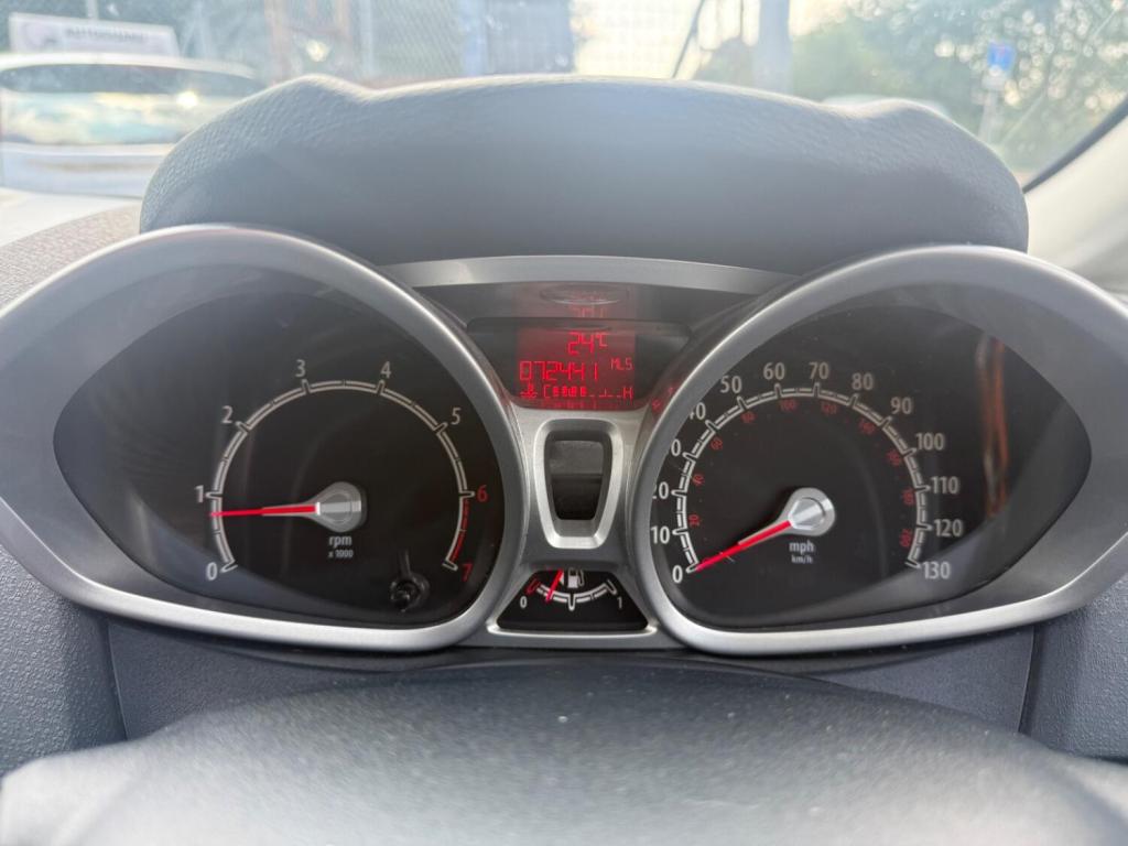 FORD FIESTA