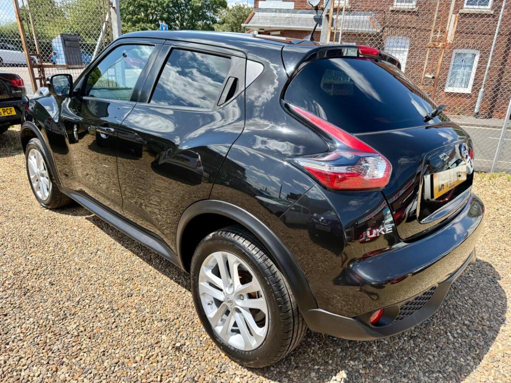 NISSAN JUKE