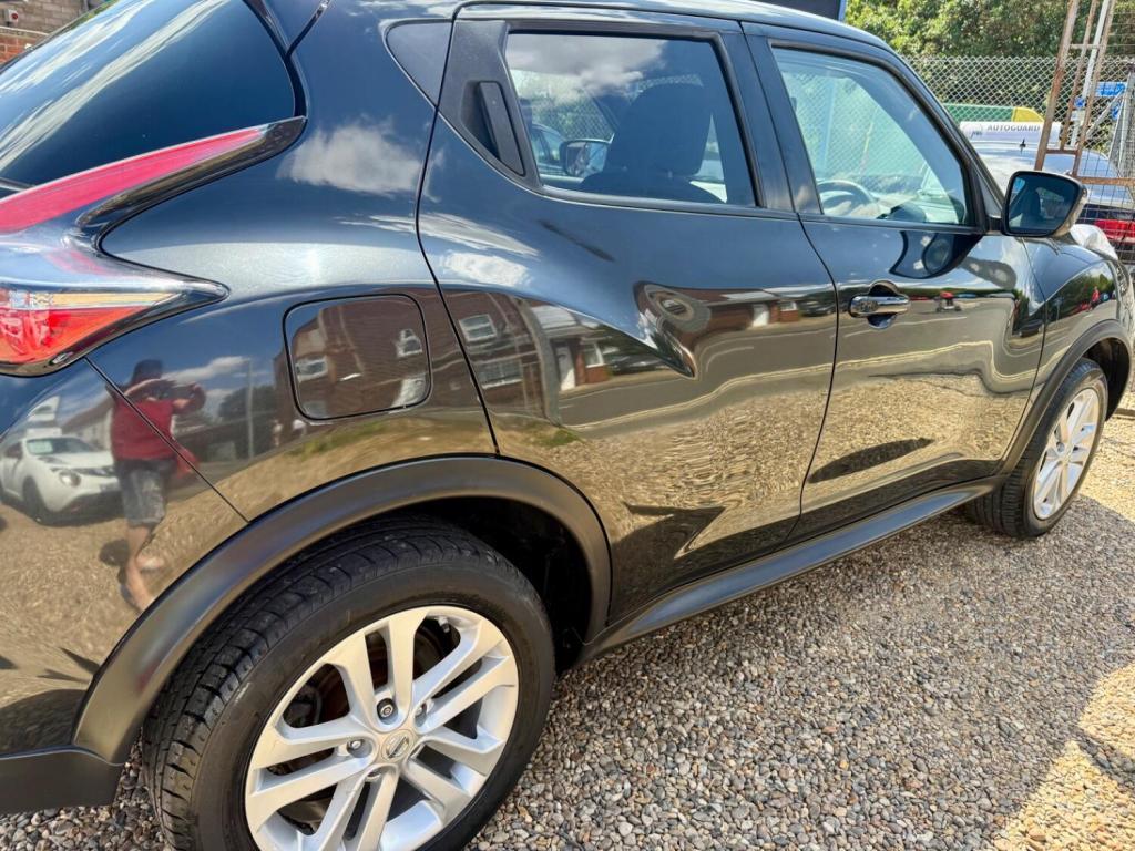 NISSAN JUKE