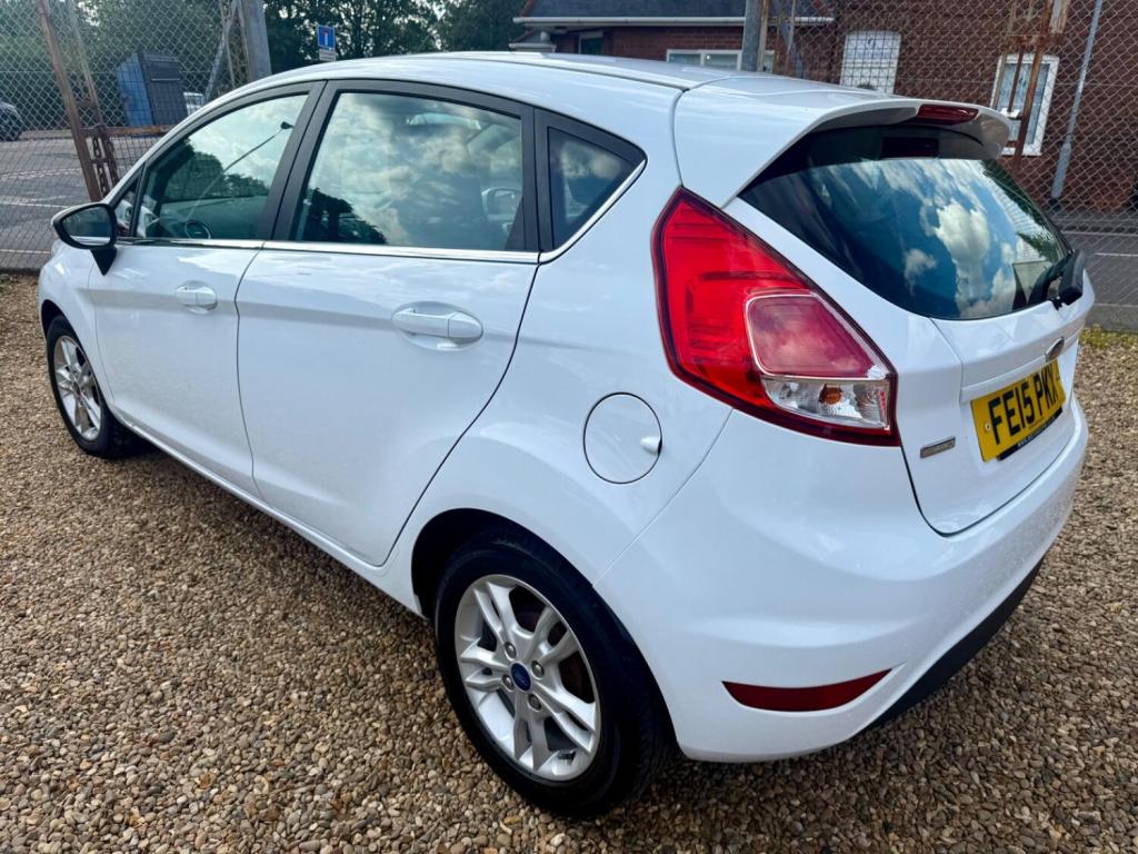 FORD FIESTA
