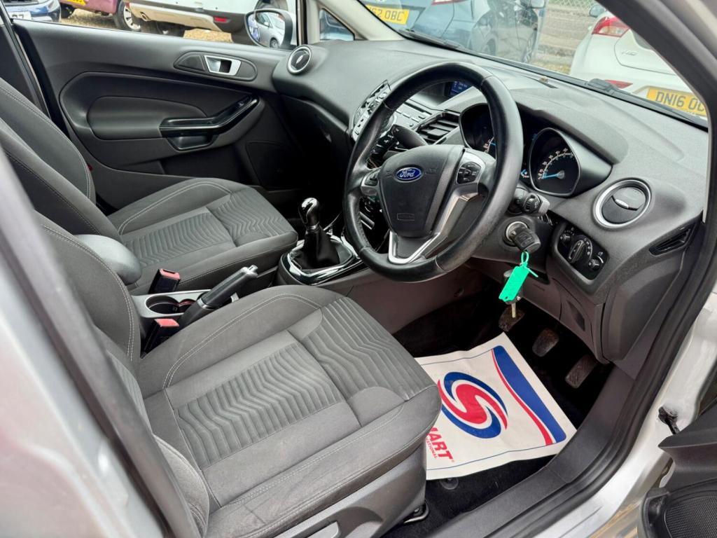 FORD FIESTA