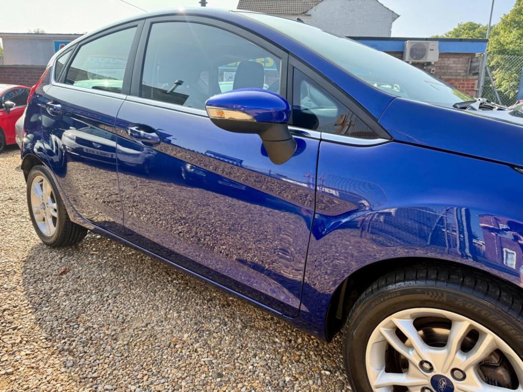 FORD FIESTA