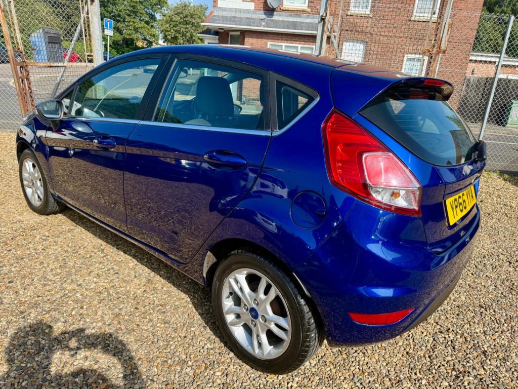 FORD FIESTA