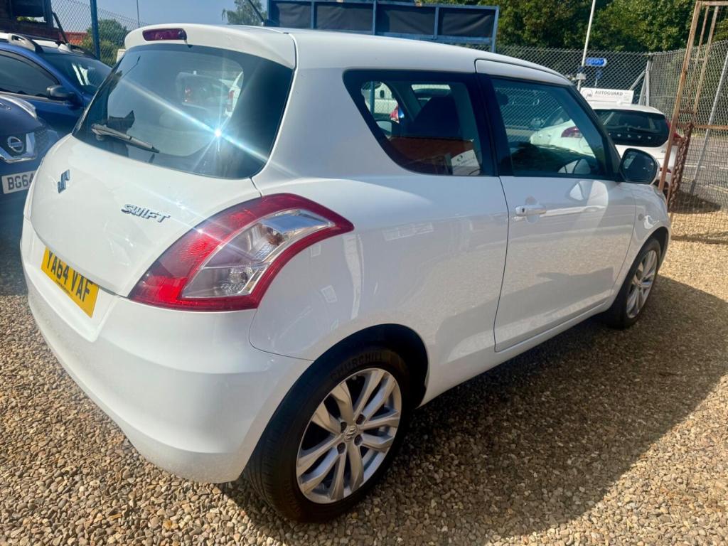 SUZUKI SWIFT