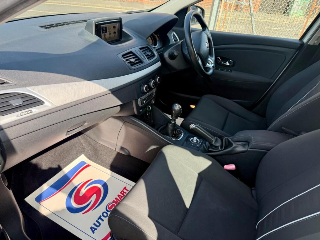 RENAULT MEGANE