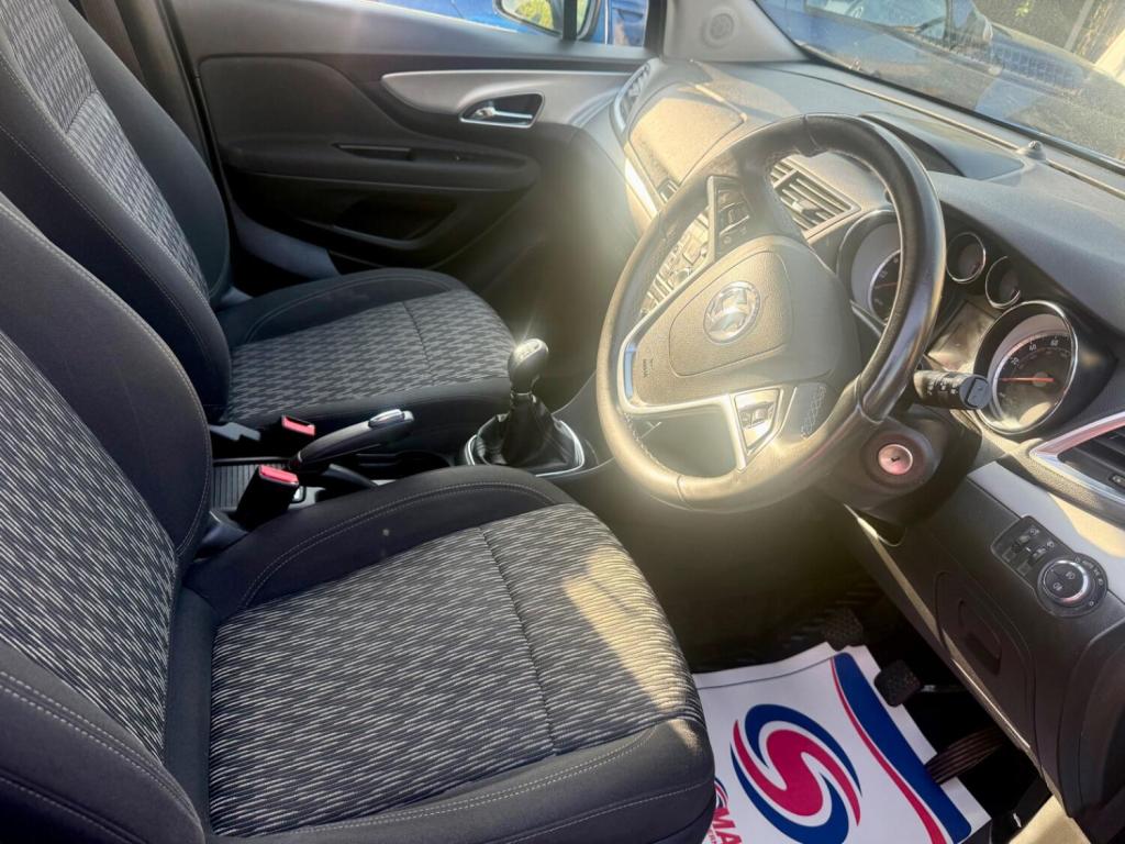 VAUXHALL MOKKA