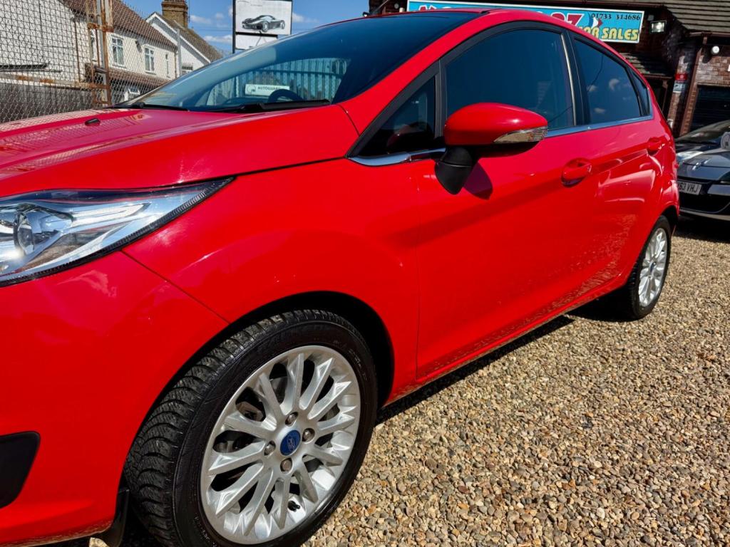 FORD FIESTA